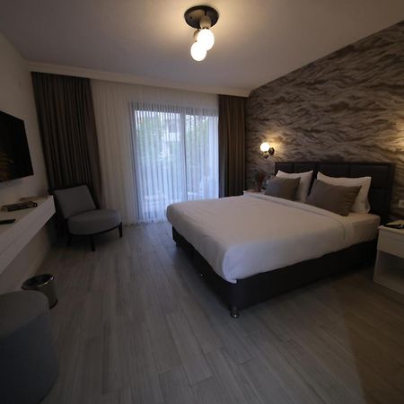 טקירדג Moje More Hotel מראה חיצוני תמונה