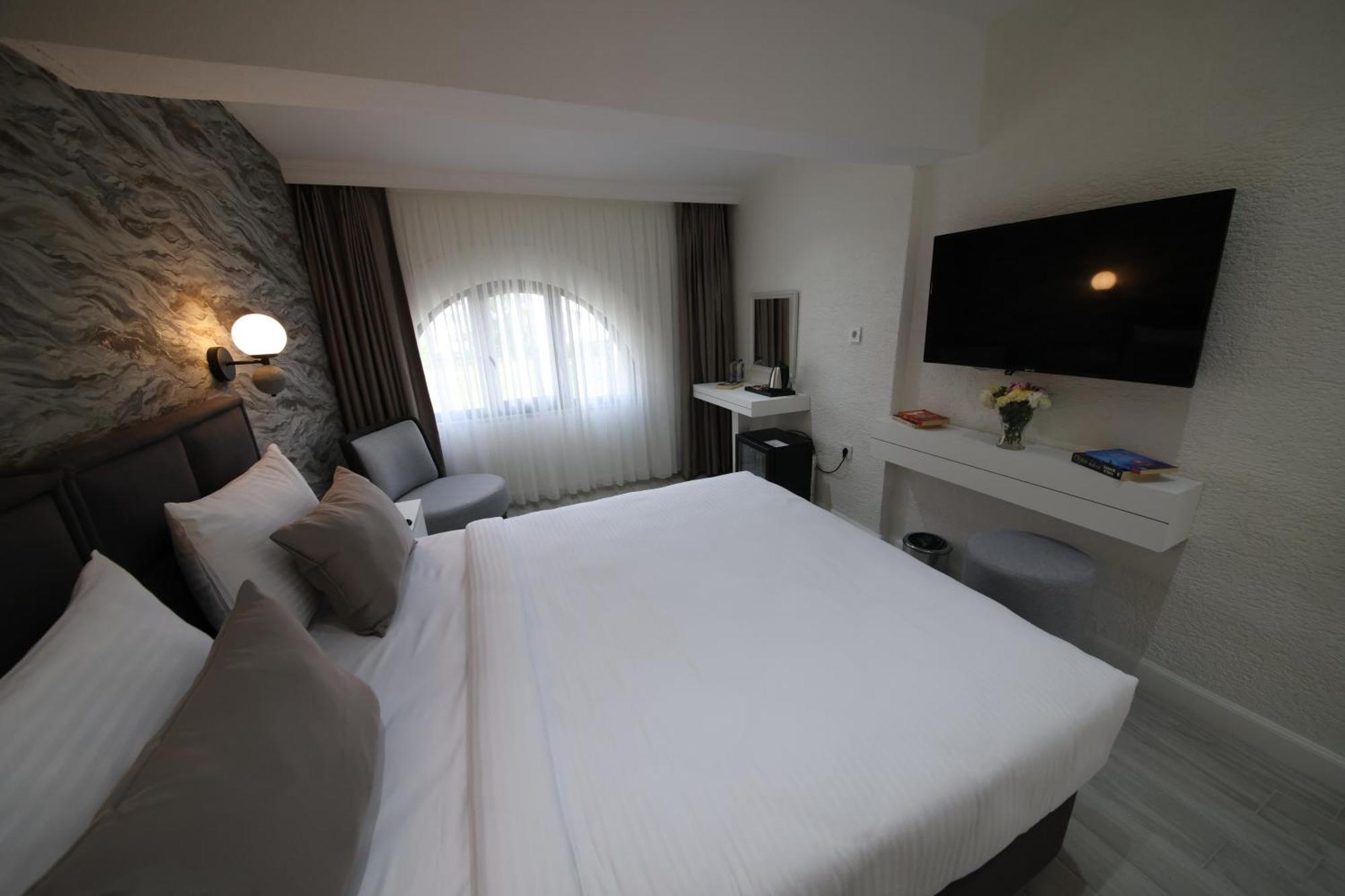 טקירדג Moje More Hotel מראה חיצוני תמונה